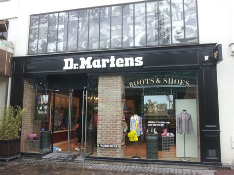 Boutique DR. MARTENS .